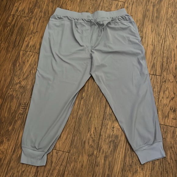Calia by Carrie Underwood Joggers - Picture 3 of 7
